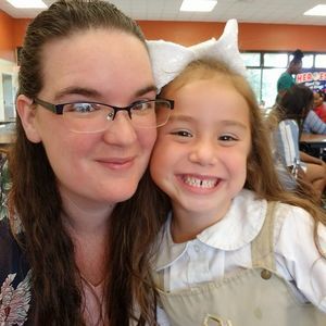 Meet your Posher, Catherine